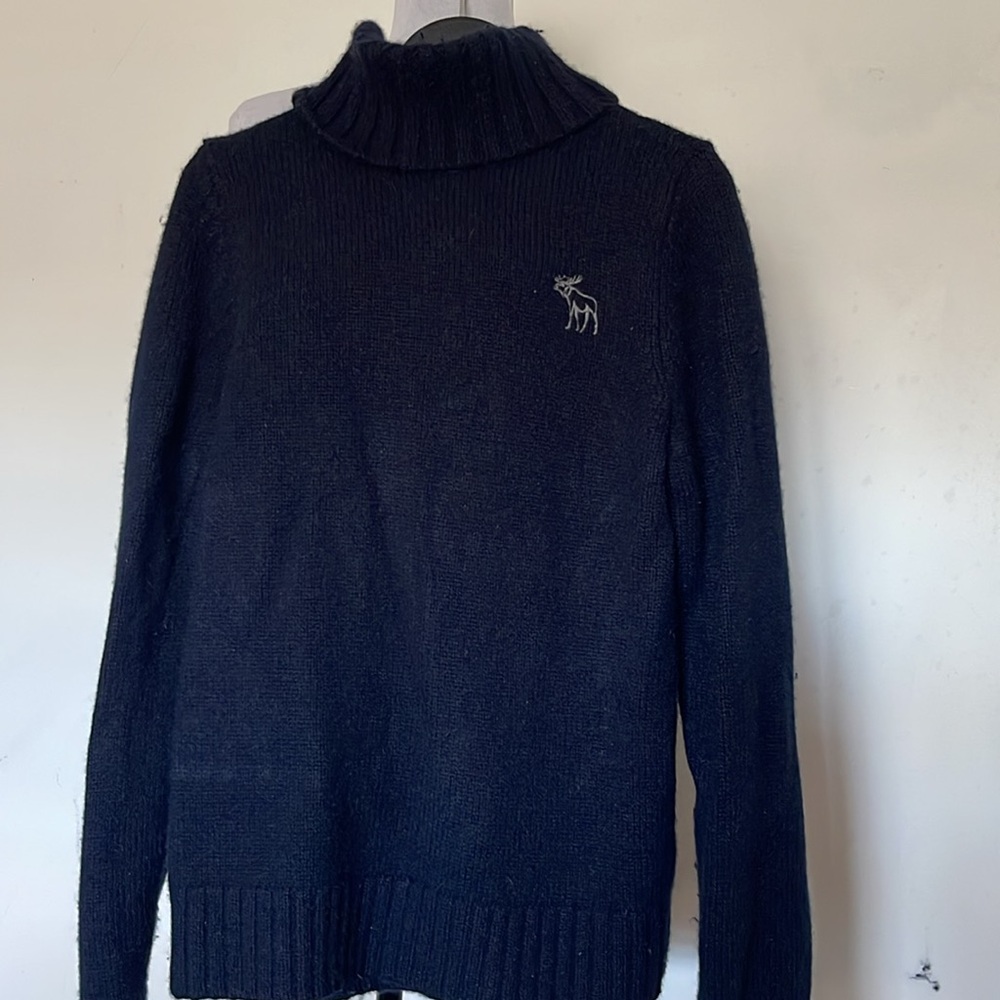 Abercrombie & Fitch Deep Blue Knit